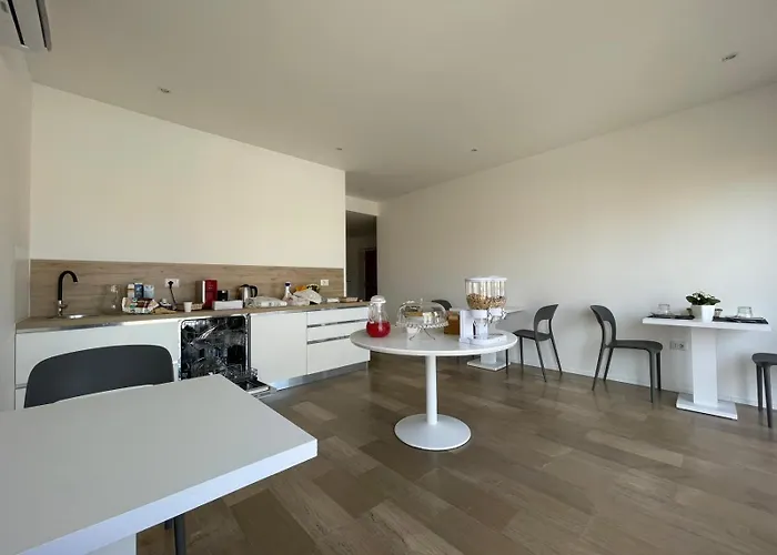 Nature Guest house 3*